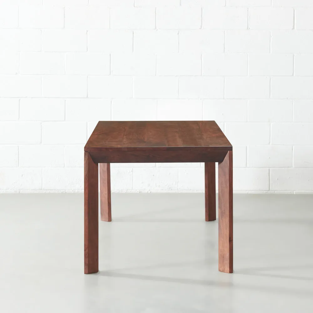 ANTONELLA - Acacia Dining Table