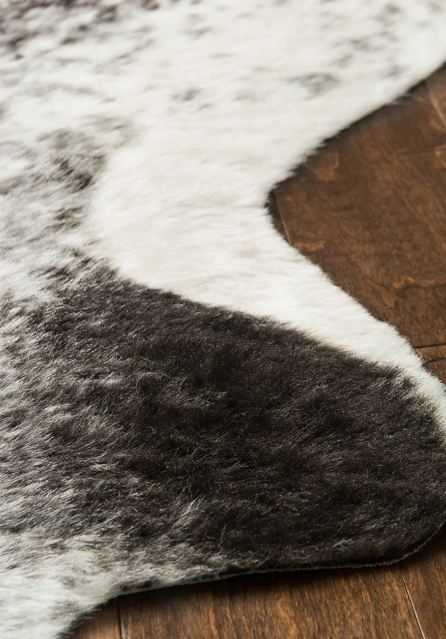 Black & White Cowhide Rug