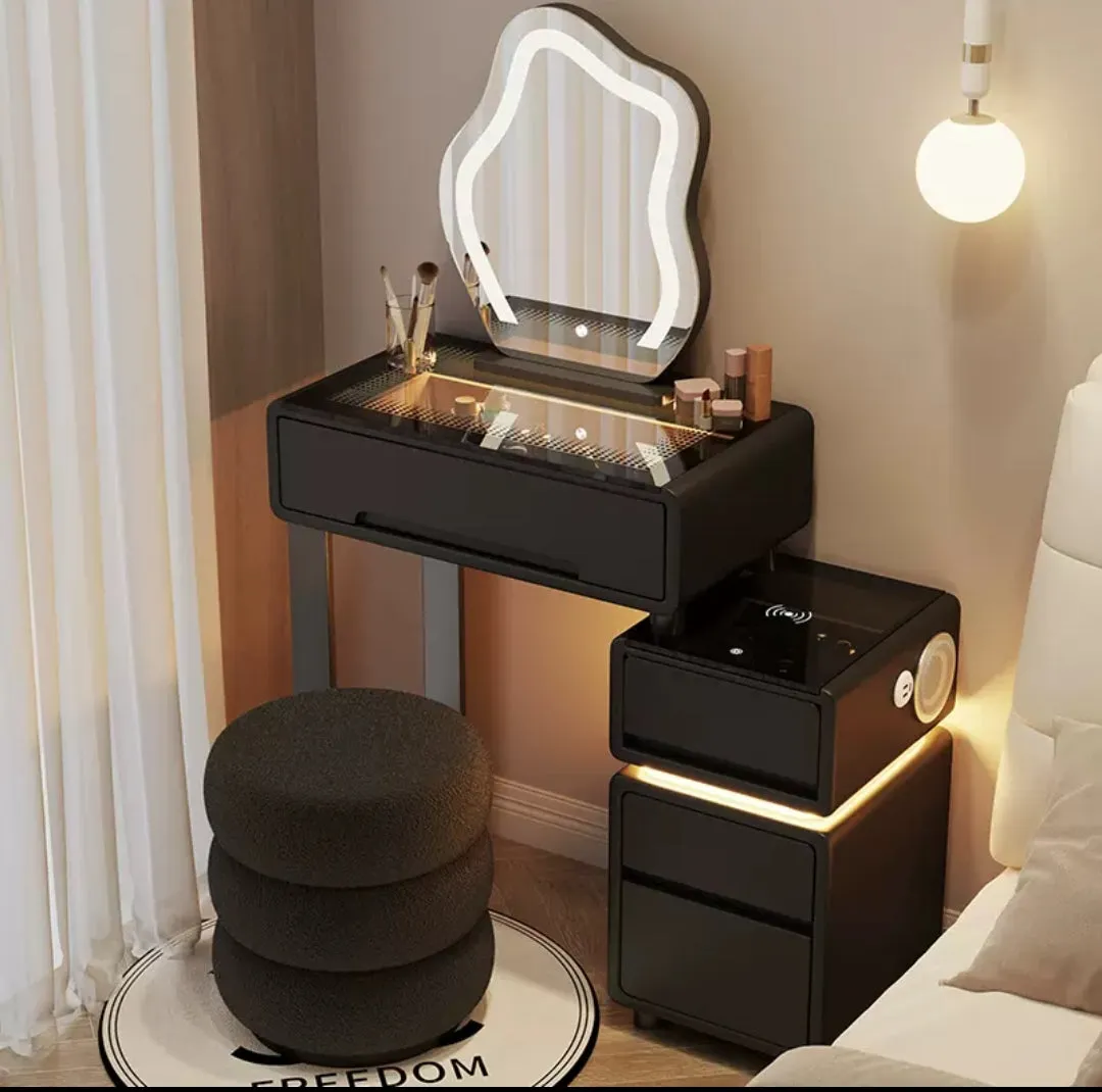 CooL Vanity Dressing Table