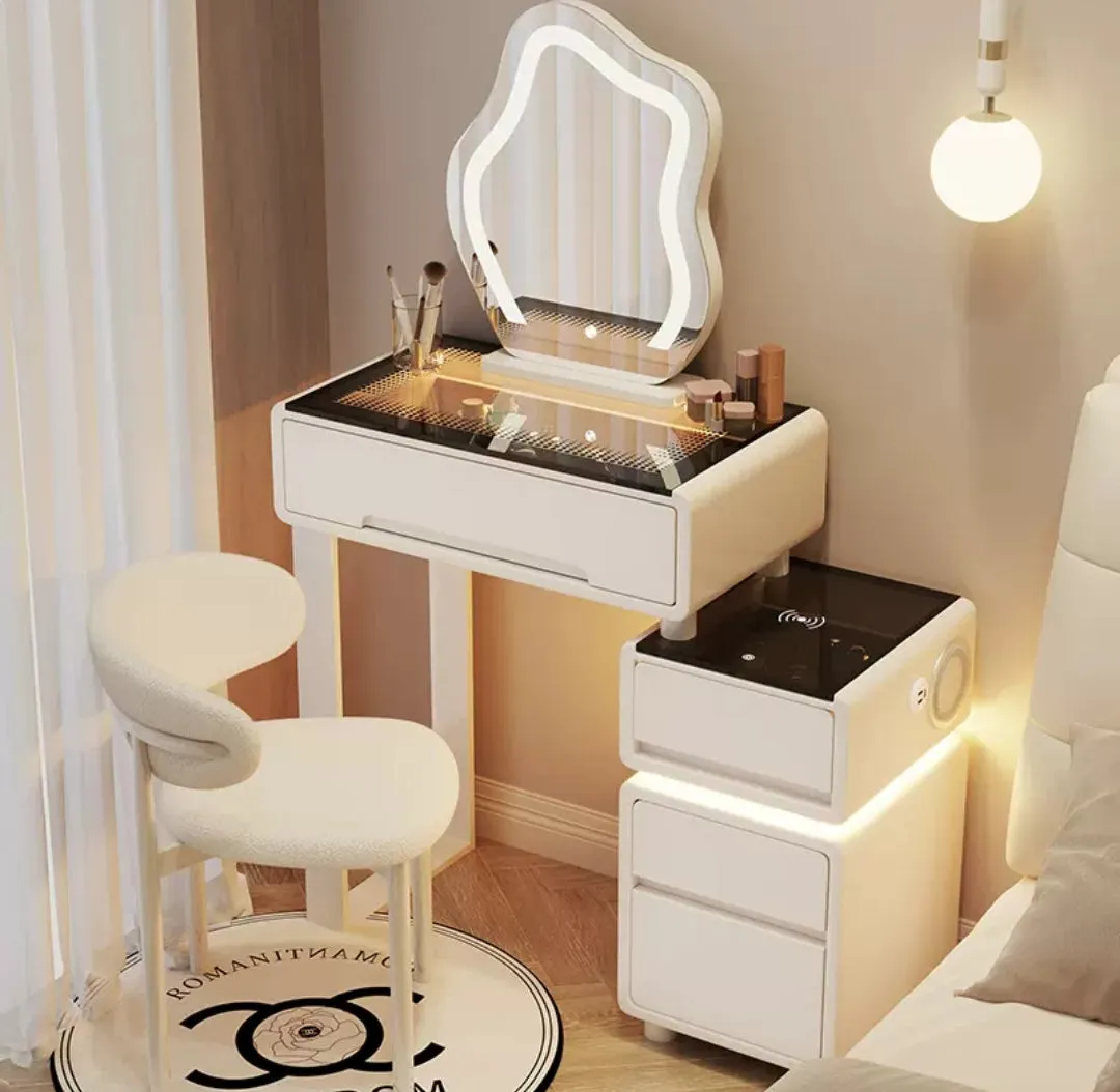 CooL Vanity Dressing Table