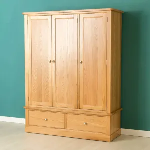 Hampshire Oak Triple Wardrobe