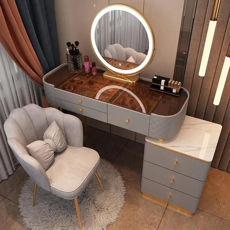 Nordic Makeup Vanity Table with Mirror